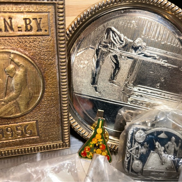 Any pool players out there? I have a neat collection 🤩👀‼️ - Picture 7 of 7